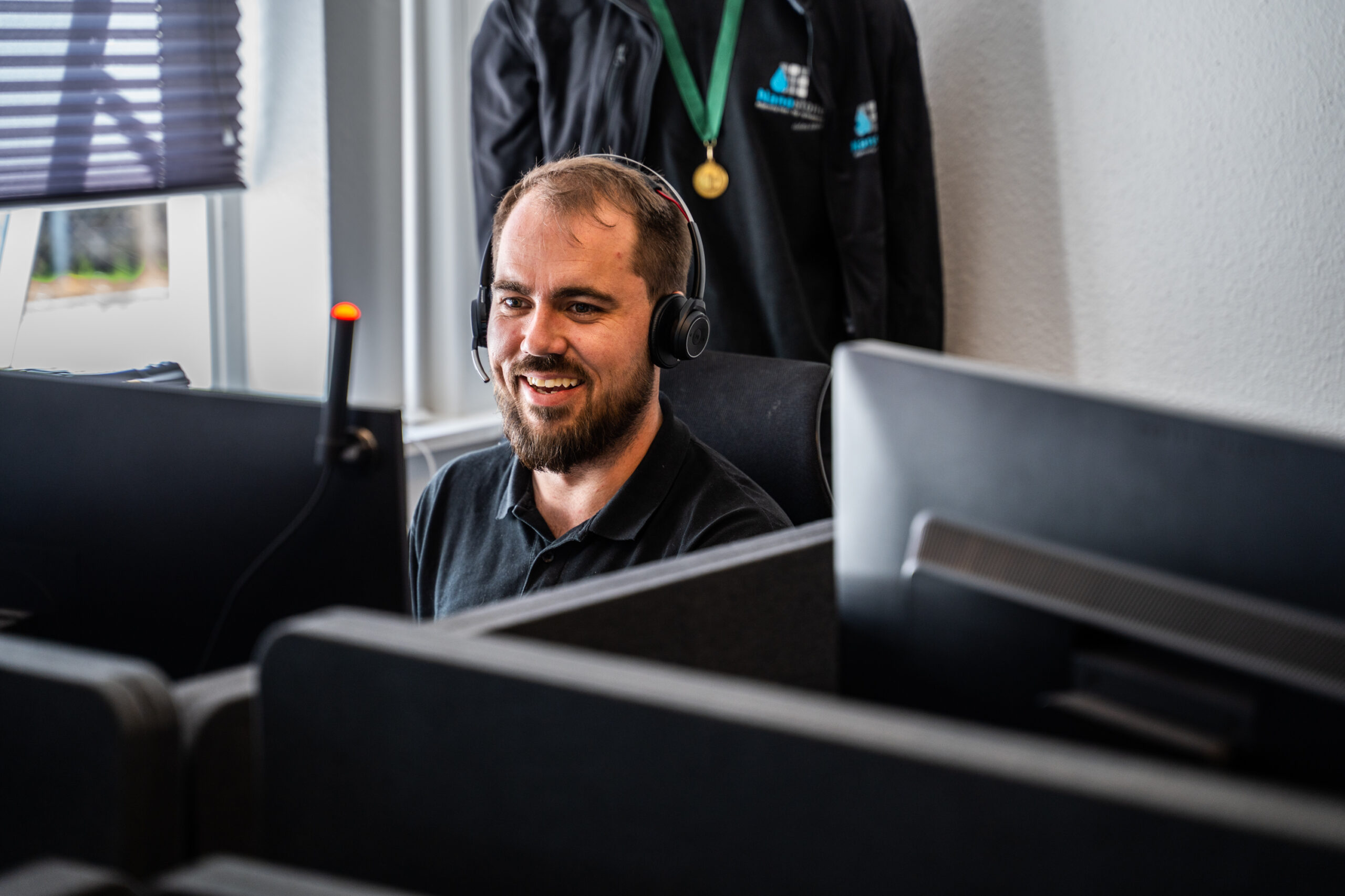 Mikkel er salgskonsulentog han sidder altid klar til at modtage henvendelser og opkald fra vores kunder