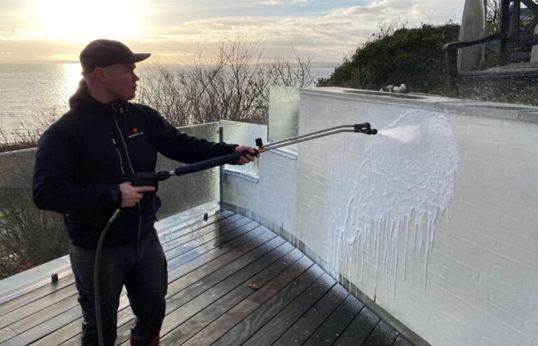 algebehandling af facade