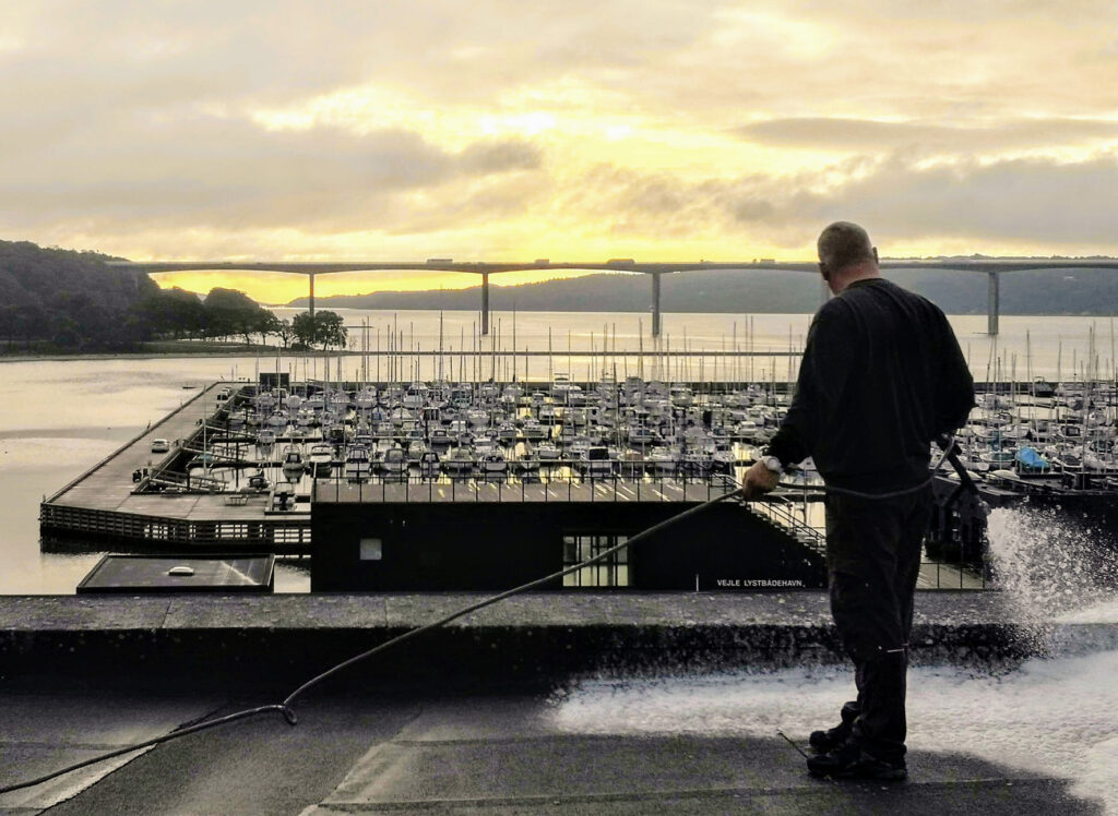 algebehandling af tagpap udført i Vejle