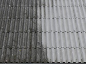 Algebehandling af asbest tag